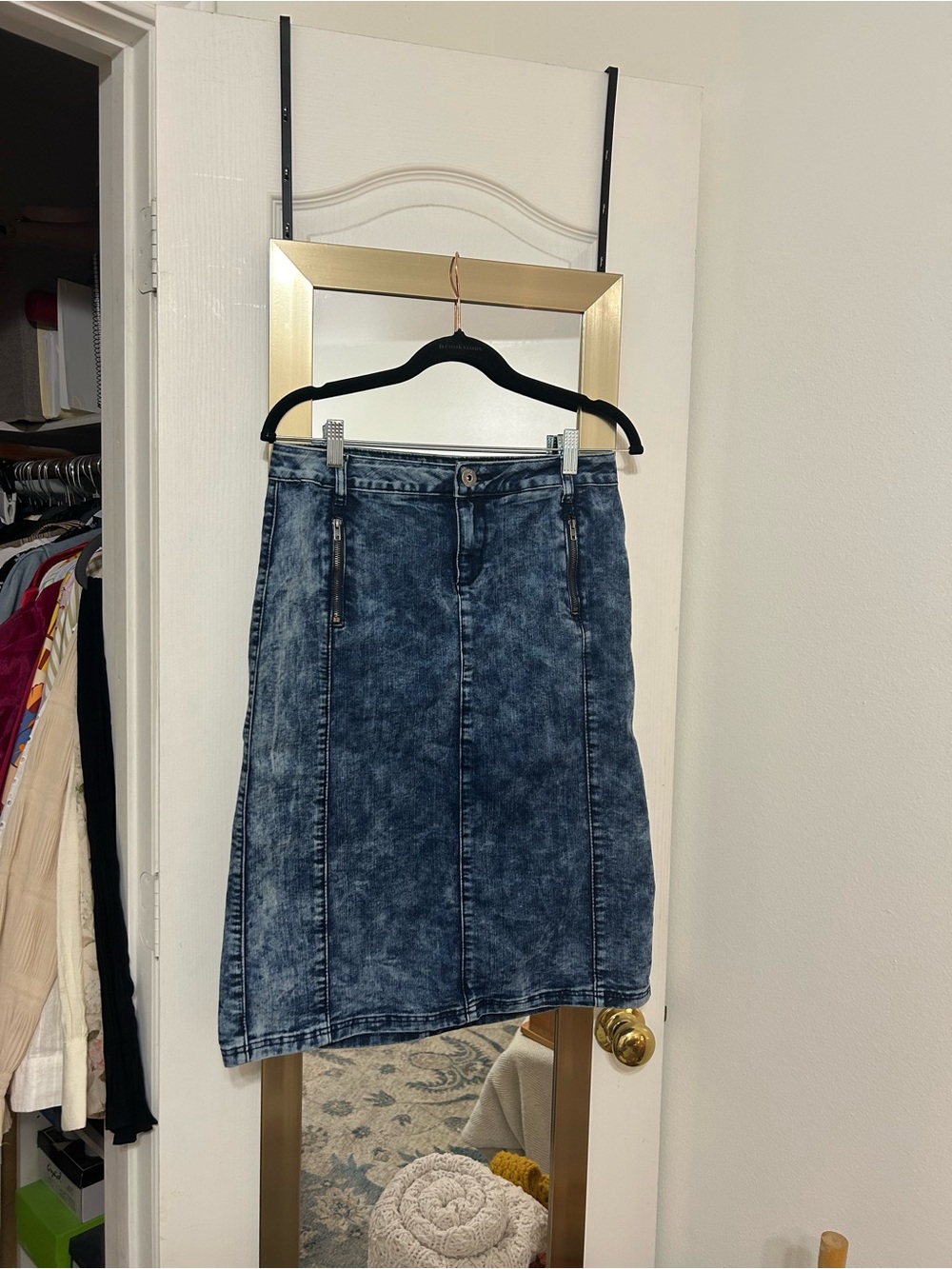 Baccini - Acid Wash Denim Midi Skirt with Front Pockets